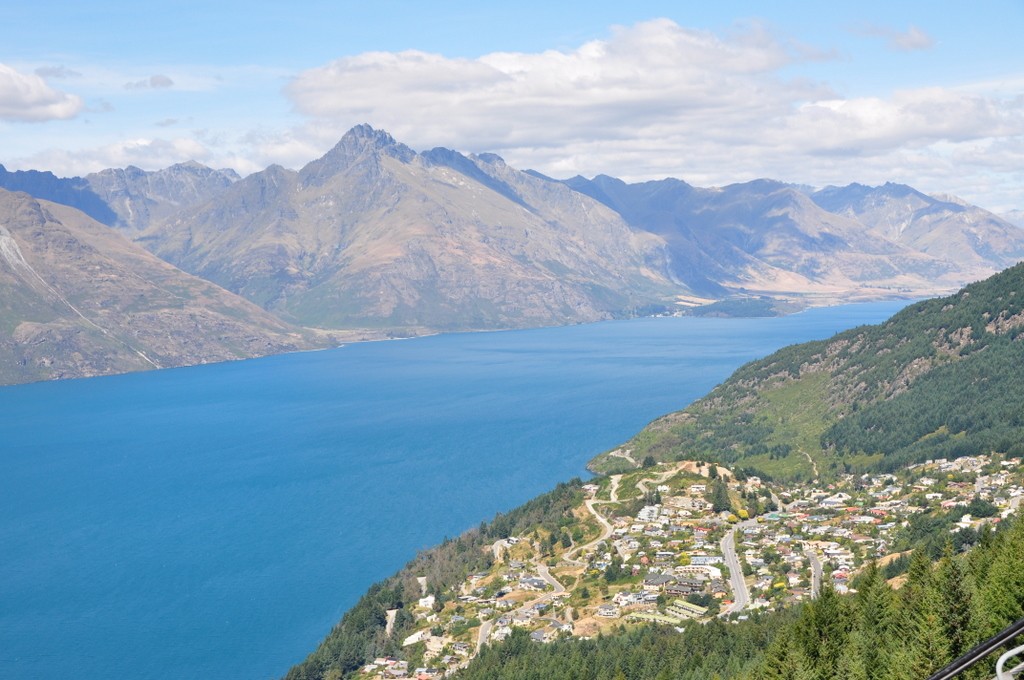 On our last day in Queenstown, we took a beautiful ride up the Skyline Gondola, for a fantastic view of the city and Lake Wakatipu.
